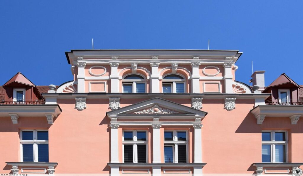 Kamienica_nr_69_ul_3_Maja_Olesnica_11655103